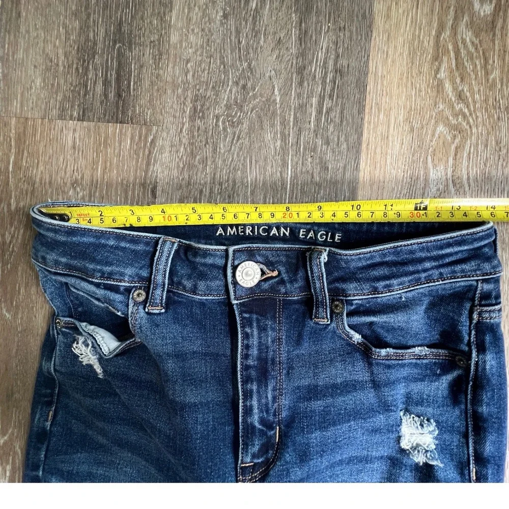 American Eagle Skinny Kick Crop Jeans Women 8 Blue Distressed Hi-Rise Stretch